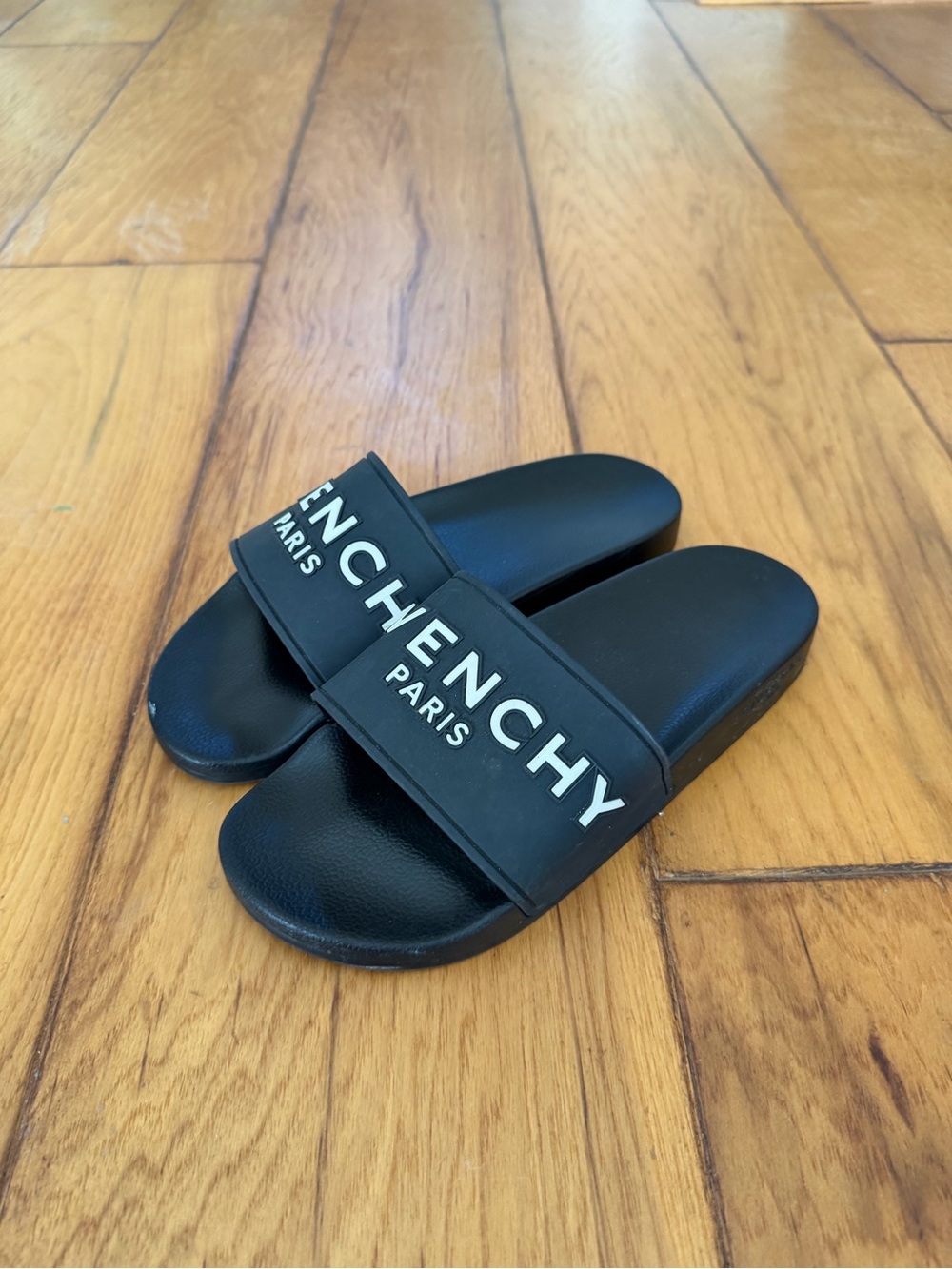Givenchy Slides size 10